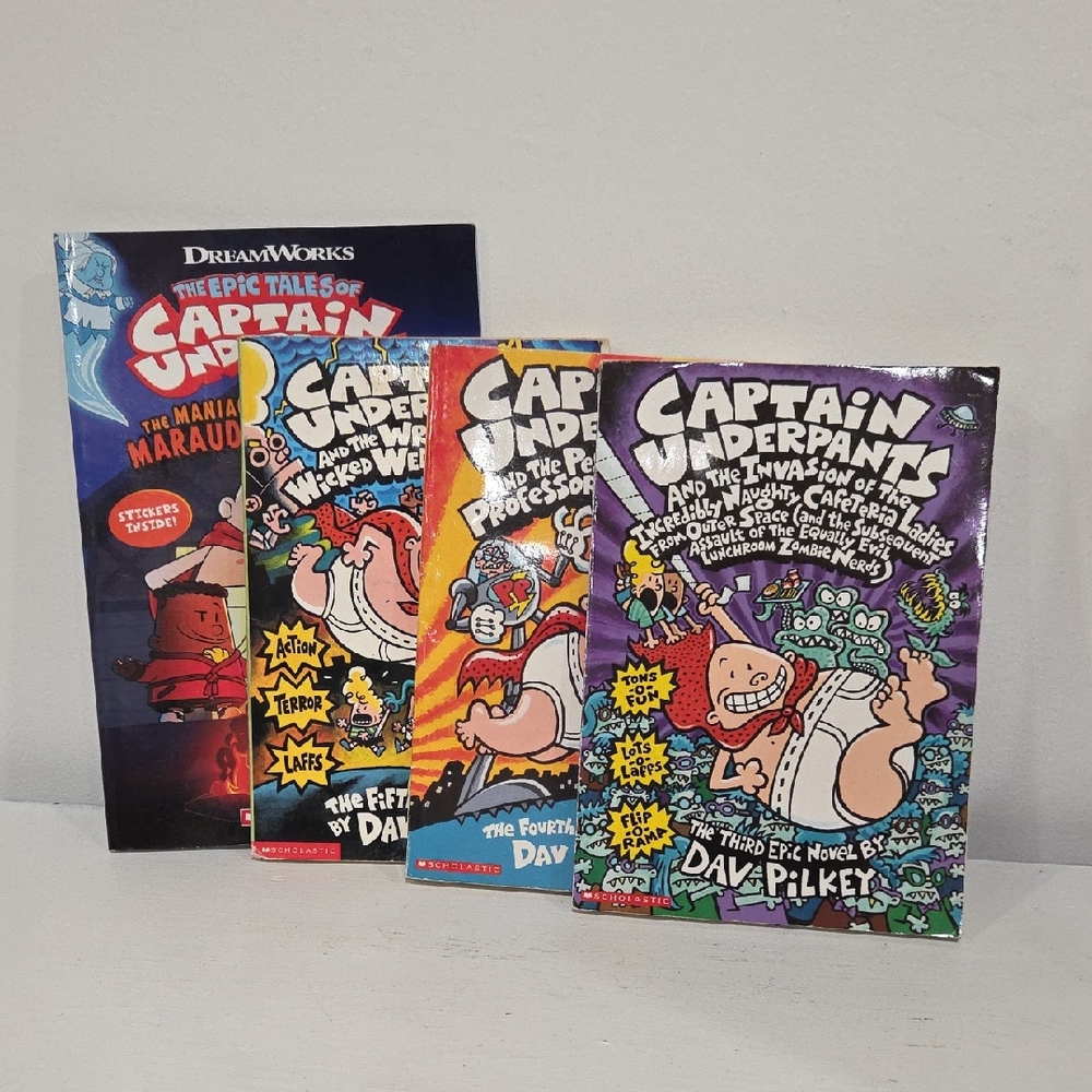 Dav Pilkey Captain Underpants Book Lot Bundle (Set of 4)